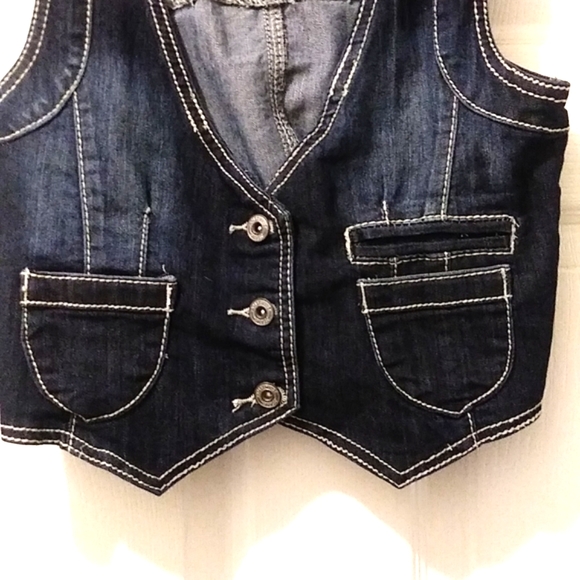 Amethyst Denim Vest - Picture 4 of 14